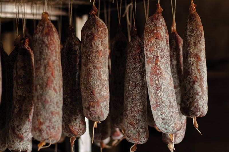 Salame stagionato artigianale